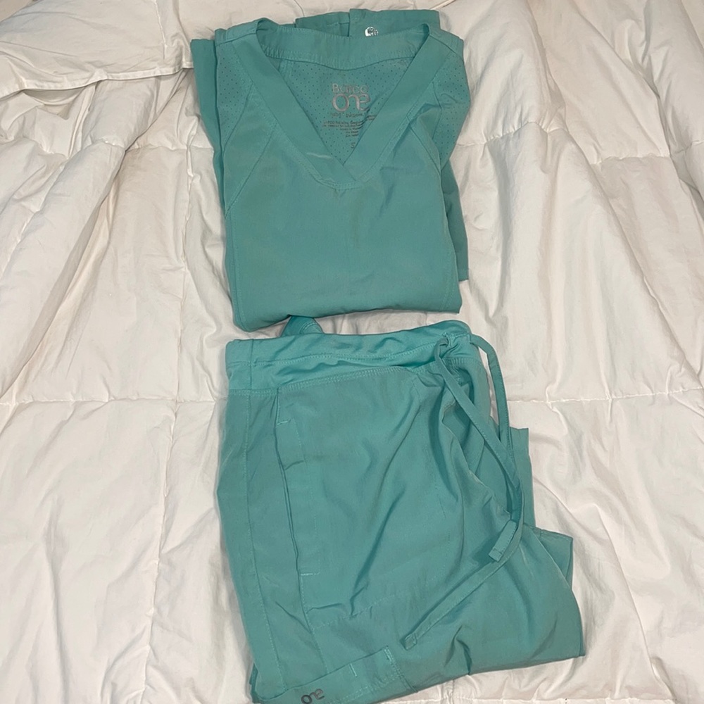 Barco one scrubs.